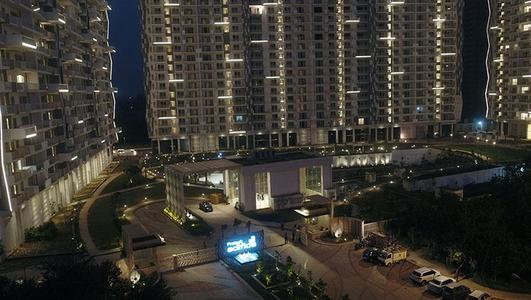 Prateek Edifice Noida